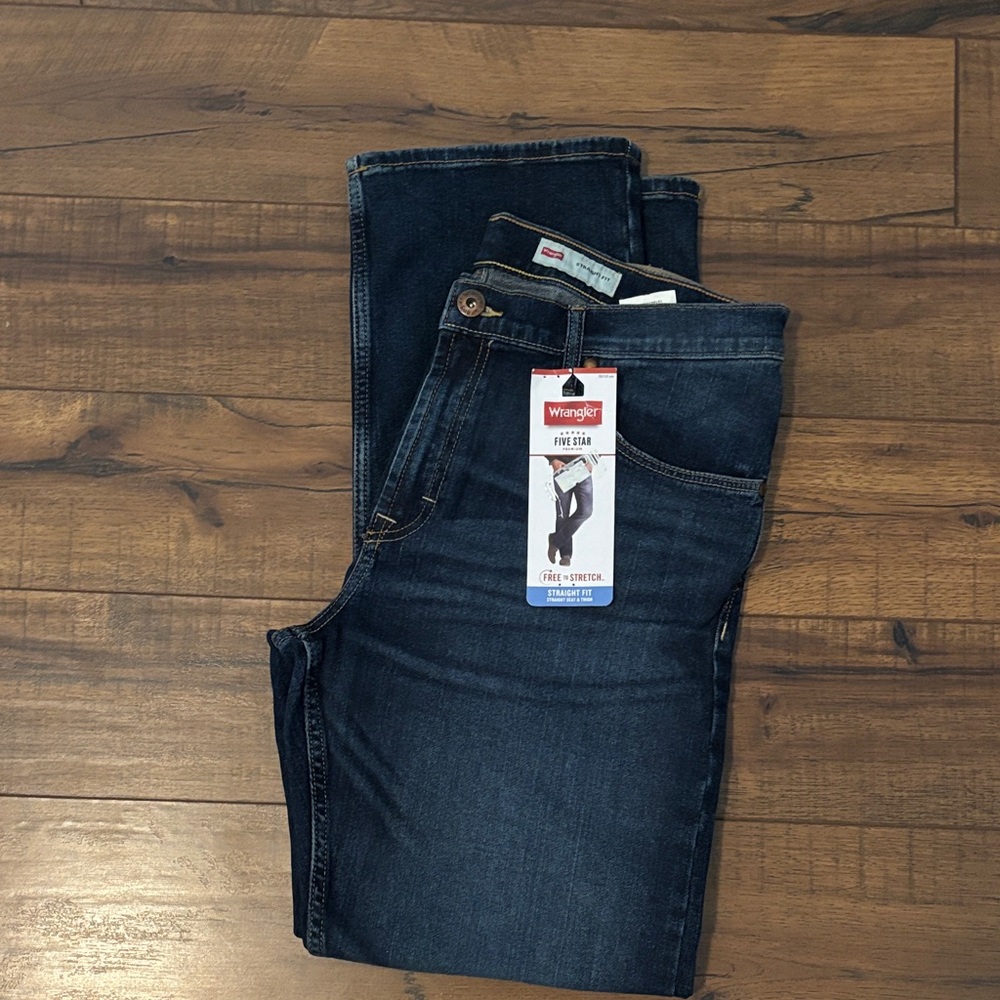 Wrangler Men's Dark Blue Slim Jeans